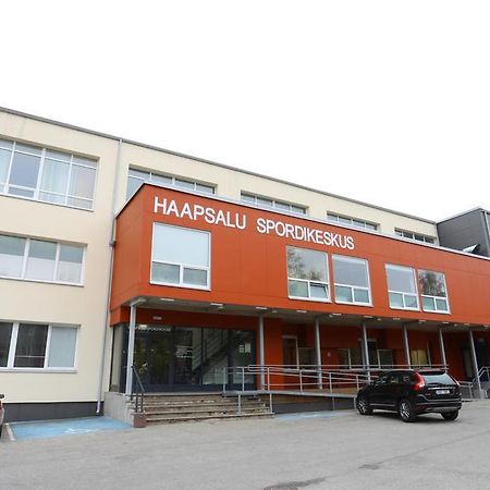 Sports Centre Haapsalu Hostel Ngoại thất bức ảnh