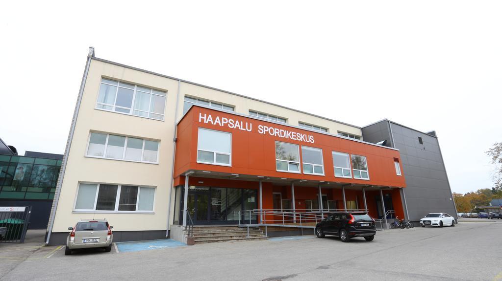 Sports Centre Haapsalu Hostel Ngoại thất bức ảnh